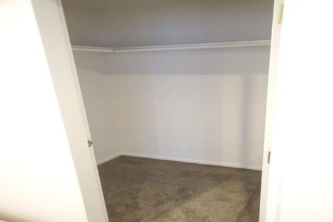 Photo of property in 5 Kent Terrace, Mount Victoria, Wellington, 6011