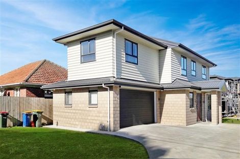 Photo of property in 63a Archibald Road, Kelston, Auckland, 0602