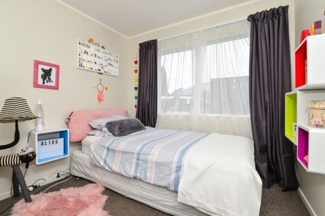 Photo of property in 23a Sandwich Road, St Andrews, Hamilton, 3200