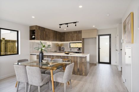 Photo of property in 31 Tiroroa Avenue, Te Atatu South, Auckland, 0610