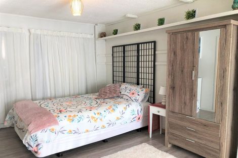 Photo of property in 2/55 Lake Road, Devonport, Auckland, 0624