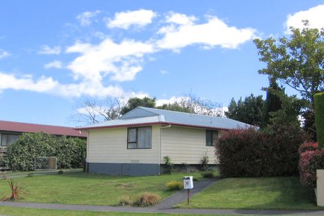 Photo of property in 19 Glengarry Place, Hilltop, Taupo, 3330