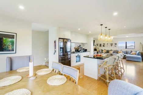 Photo of property in 23 Kirikiri Drive, Papakura, 2110