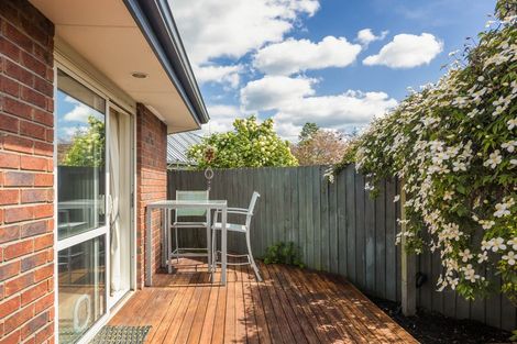 Photo of property in 15 Thornley Place, Woodend, 7610