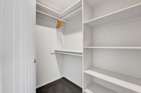 Photo of property in 6c Highfield Place, Highlands Park, New Plymouth, 4312