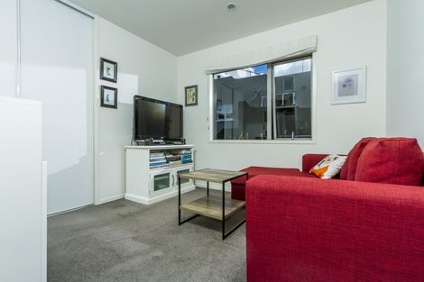Photo of property in 8 Sealy Road, Torbay, Auckland, 0630