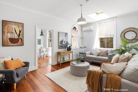 Photo of property in 361 Adelaide Road, Newtown, Wellington, 6021