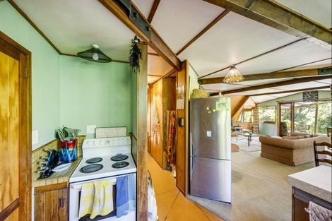 Photo of property in 21 Gillies Crescent, Waimarama, Havelock North, 4294