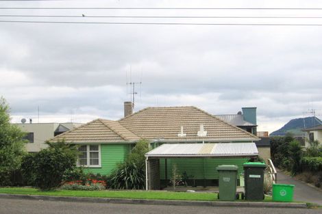 Photo of property in 26 Seaview Road, Otumoetai, Tauranga, 3110