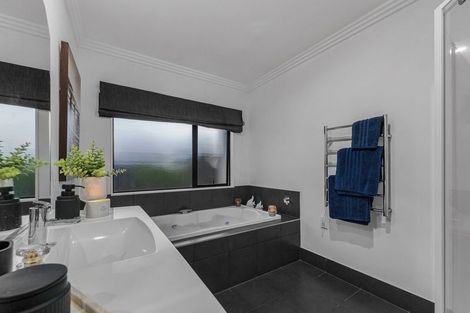 Photo of property in 7 Woodleigh Place, Ohauiti, Tauranga, 3112