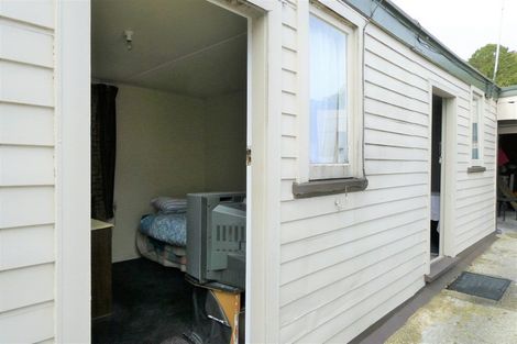 Photo of property in 10 Smith Street, Greymouth, 7805