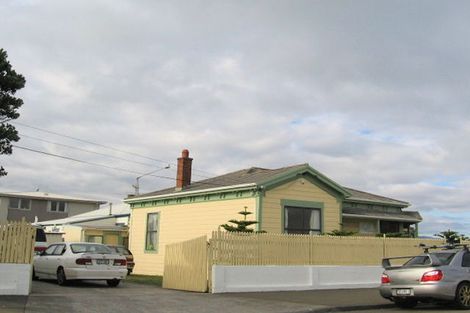 Photo of property in 2a Tory Street, Petone, Lower Hutt, 5012