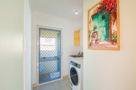 Photo of property in 1/616 Te Atatu Road, Te Atatu Peninsula, Auckland, 0610