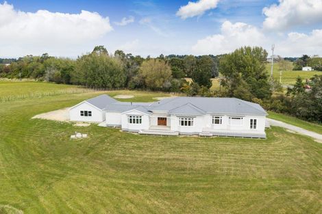 Photo of property in 10 Monteith Street, Halcombe, Feilding, 4779