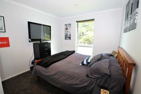 Photo of property in 43 Tara Hills Drive, North Taieri, Mosgiel, 9092