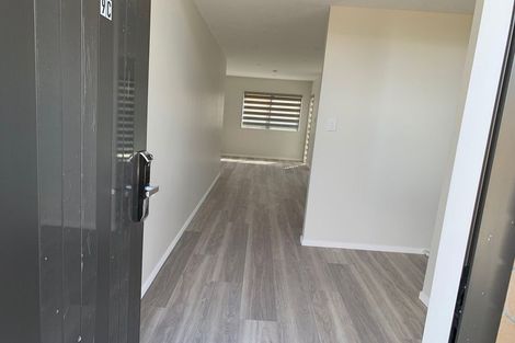 Photo of property in 9c Jillteresa Crescent, Half Moon Bay, Auckland, 2012