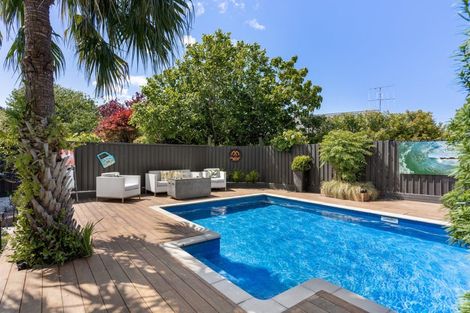 Photo of property in 11 Herbert Drive, Whangamata, 3620