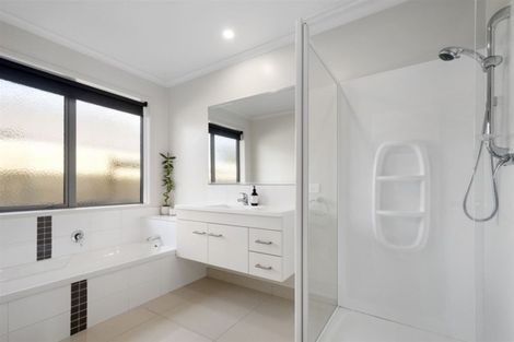 Photo of property in 133 Doncaster Drive, Papamoa Beach, Papamoa, 3118