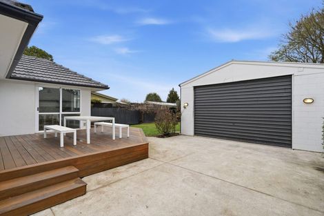 Photo of property in 115 Sawyers Arms Road, Northcote, Christchurch, 8052