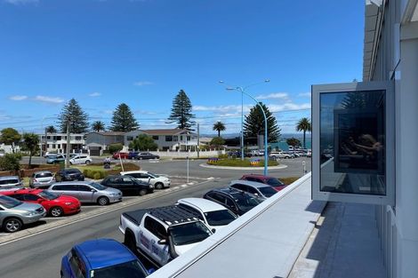 Photo of property in 4/19 Victoria Road, Mount Maunganui, 3116