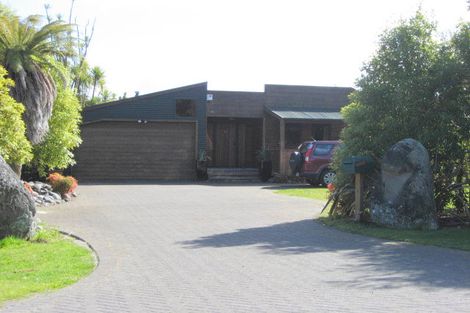 Photo of property in 43 Te Heuheu Parade, Tauranga Taupo, Turangi, 3382