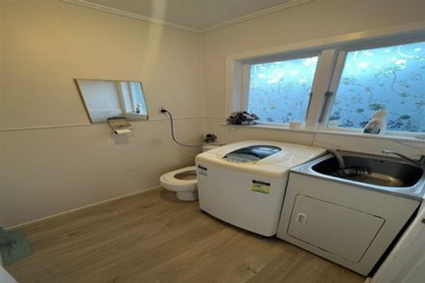 Photo of property in 65 Shoreham Street, Avondale, Auckland, 0600