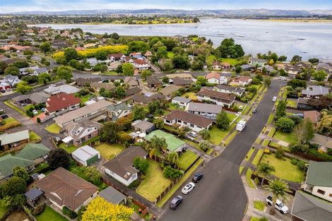 Photo of property in 13 Oakmont Place, Wattle Downs, Auckland, 2103