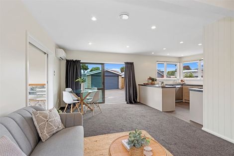 Photo of property in 149 Springs Road, Hornby, Christchurch, 8042