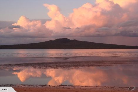 Photo of property in 52 Cheltenham Road, Devonport, Auckland, 0624