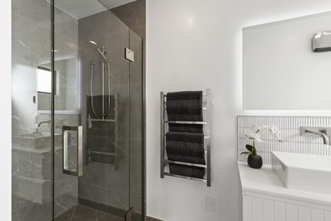 Photo of property in 57 Shepherd Road, Jacks Point, Queenstown, 9371