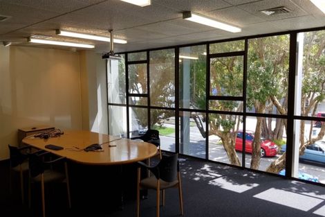 Photo of property in 20 Raroa Road, Kelburn, Wellington, 6012