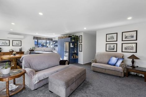 Photo of property in 3a Huia Street, Riccarton, Christchurch, 8041