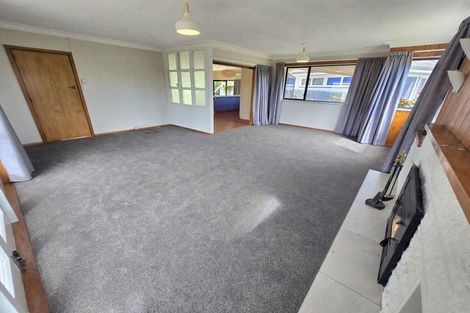 Photo of property in 6 Alamein Crescent, Onekawa, Napier, 4110