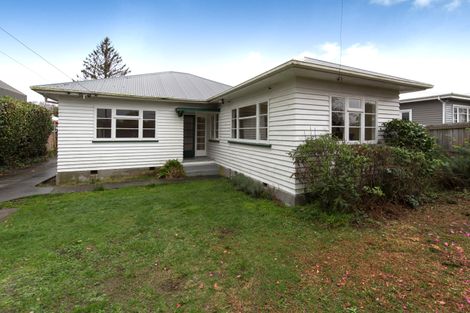 Photo of property in 44 Windermere Road, Papanui, Christchurch, 8053