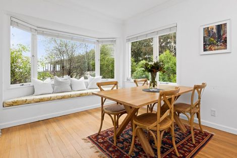 Photo of property in 22 Hunters Hill, Havelock North, 4130