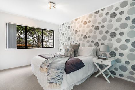 Photo of property in 3 Trident Place, Shelly Park, Auckland, 2014