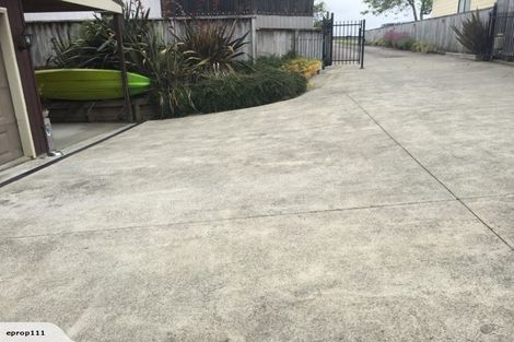 Photo of property in 92a Wharf Road, Clarks Beach, Pukekohe, 2679