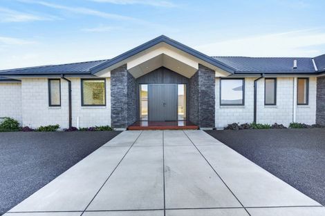 Photo of property in 20 Walford Way, Darfield, 7571