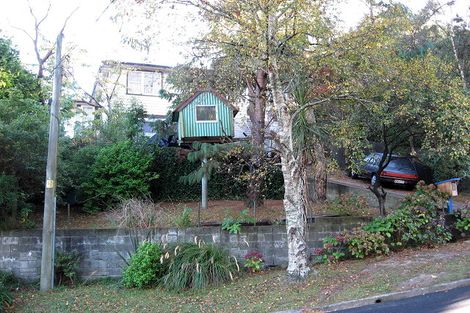 Photo of property in 3 Manor Drive, Stokes Valley, Lower Hutt, 5019