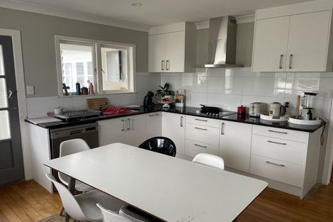 Photo of property in 1/87 Salisbury Road, Birkdale, Auckland, 0626