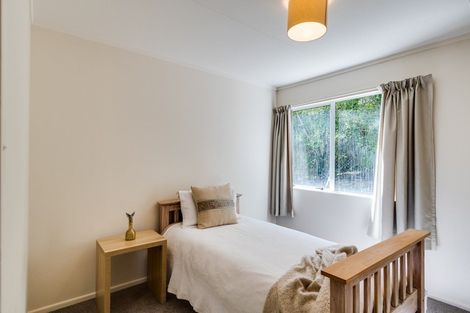 Photo of property in 29 Busby Hill, Havelock North, 4130