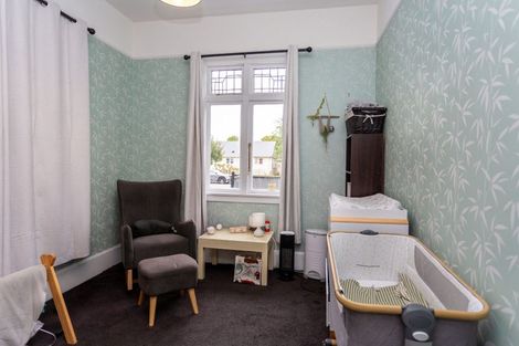 Photo of property in 16 Shirley Road, Mairehau, Christchurch, 8013