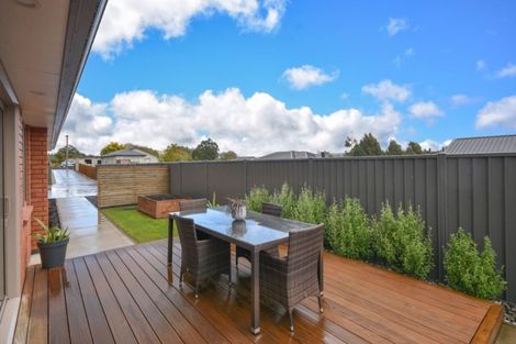 Photo of property in 4b Henderson Street, Mornington, Dunedin, 9011