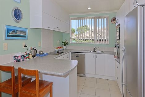 Photo of property in 7 Natasha Lane, Henderson, Auckland, 0612