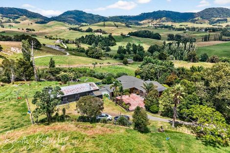 Photo of property in 218 State Highway 12, Brynderwyn, Maungaturoto, 0587
