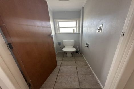 Photo of property in 5 Riverhills Avenue, Pakuranga Heights, Auckland, 2010