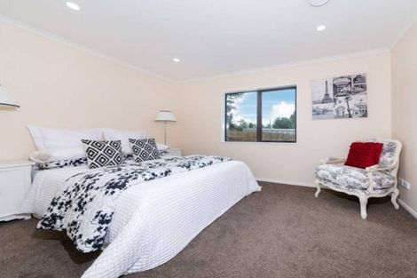 Photo of property in 22a Kamara Road, Glen Eden, Auckland, 0602