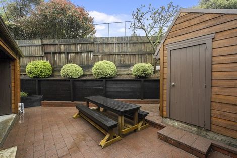 Photo of property in The Triangle, 9/33 Halswater Drive, Churton Park, Wellington, 6037