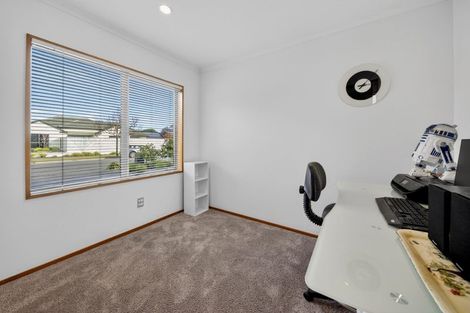 Photo of property in 76 Fairway Drive, Shirley, Christchurch, 8061