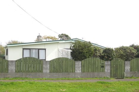 Photo of property in 53 Seymour Street, Waitara, 4320